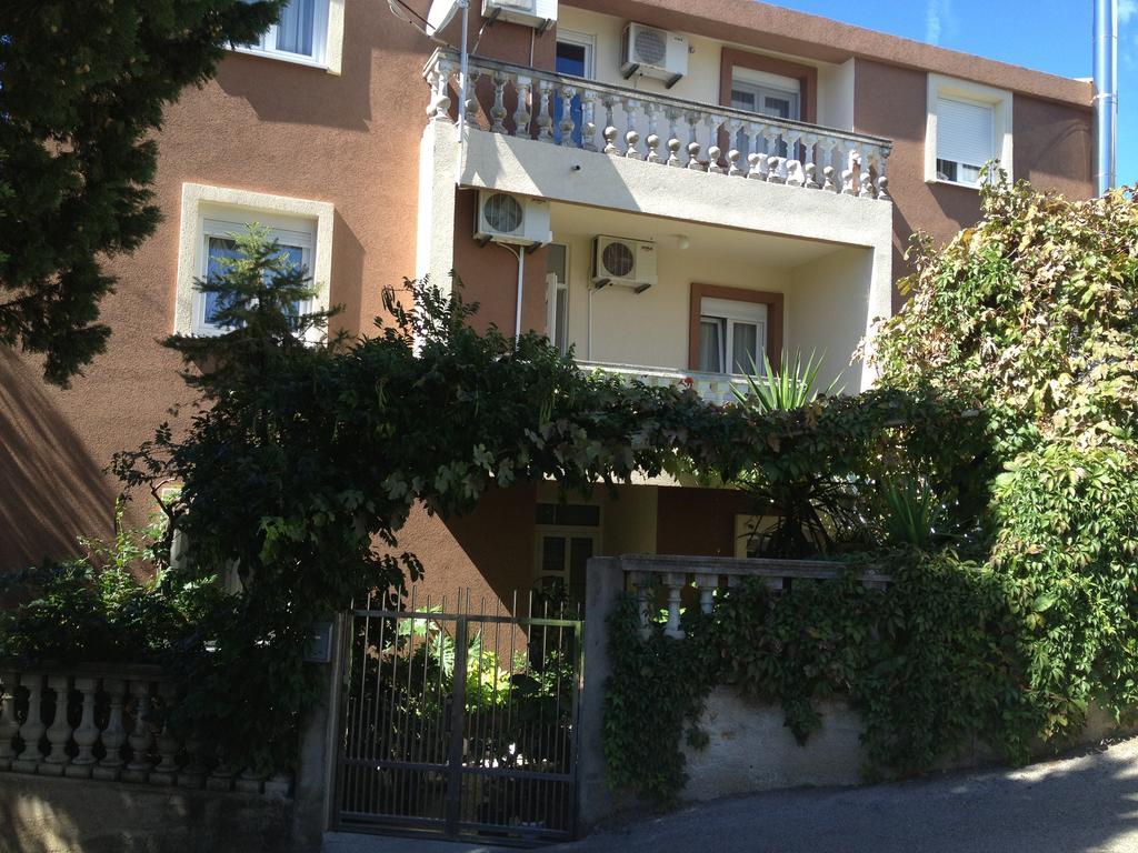 Apartments Knezevic Ülgün Dış mekan fotoğraf